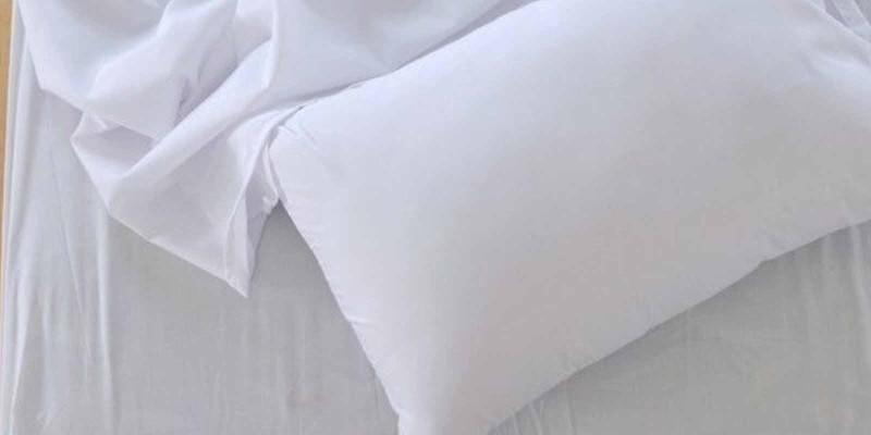 COMO ELIMINAR CHEIRO DE URINA NO COLCHÃO