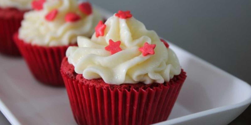 CUPCAKE VELUDO VERMELHO - RED VELVET