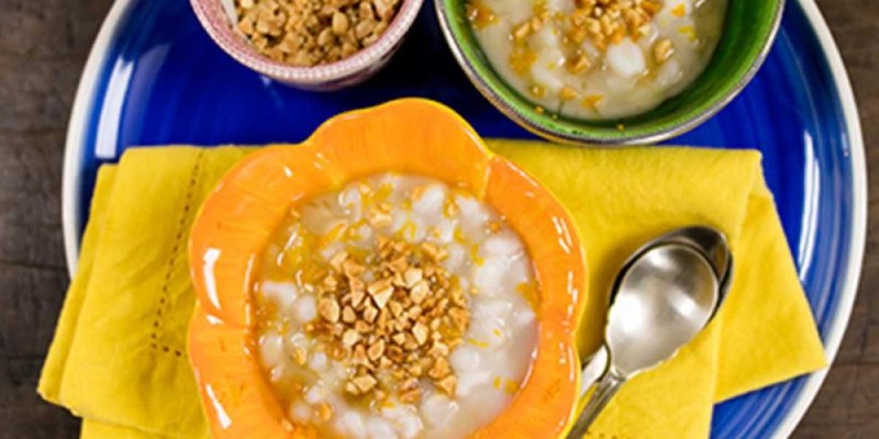 CANJICA COM RASPAS DE LARANJA E MEL