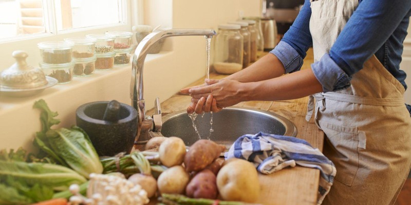 HIGIENE: DICAS DE CUIDADO COM A HIGIENE NA COZINHA