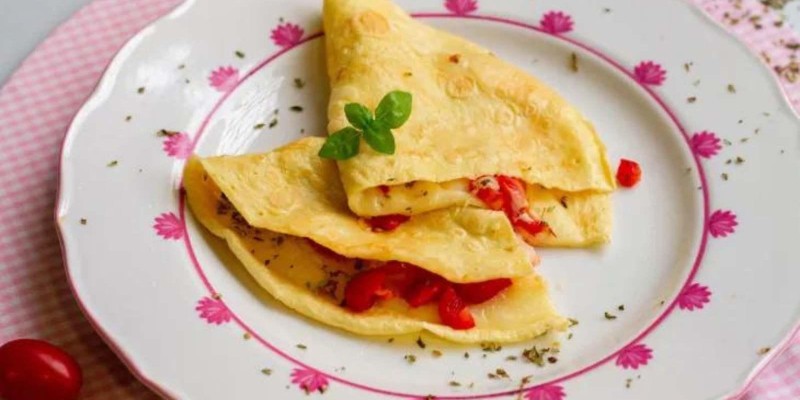CREPIOCA DE QUEIJO COM TOMATE E ORÉGANO