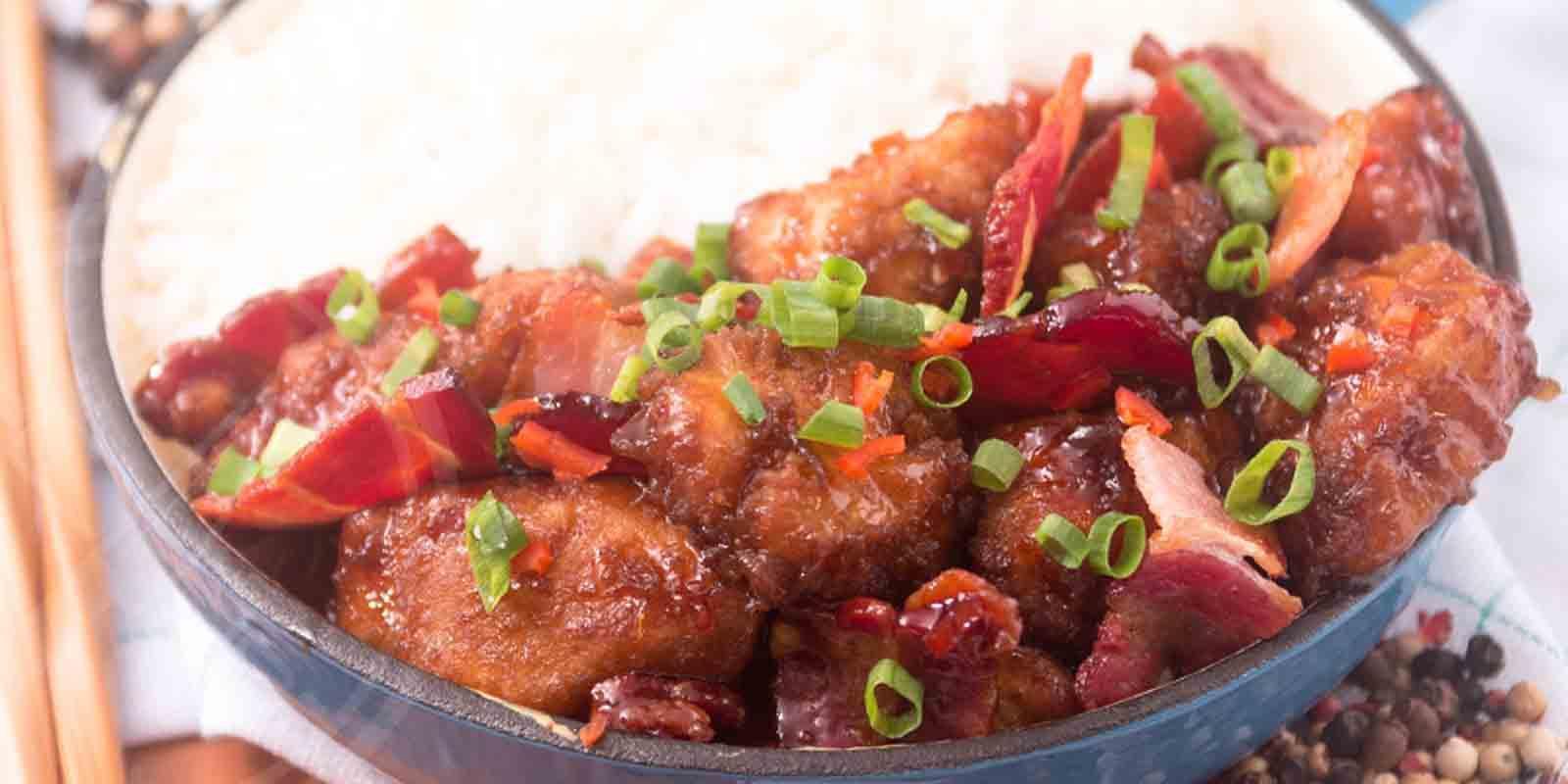 FRANGO ORIENTAL AO MOLHO DE LARANJA