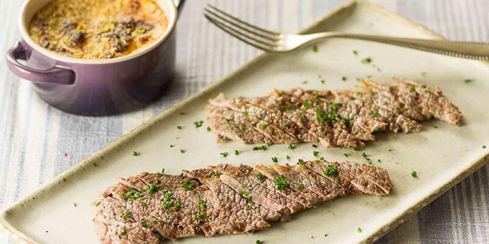 MOLHO BECHAMEL E BIFE MINEIRO