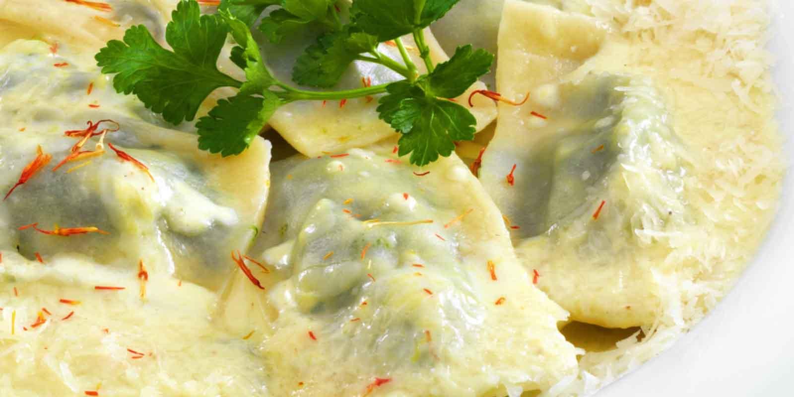 RAVIÓLI RECHEADO COM QUEIJO DE CABRA