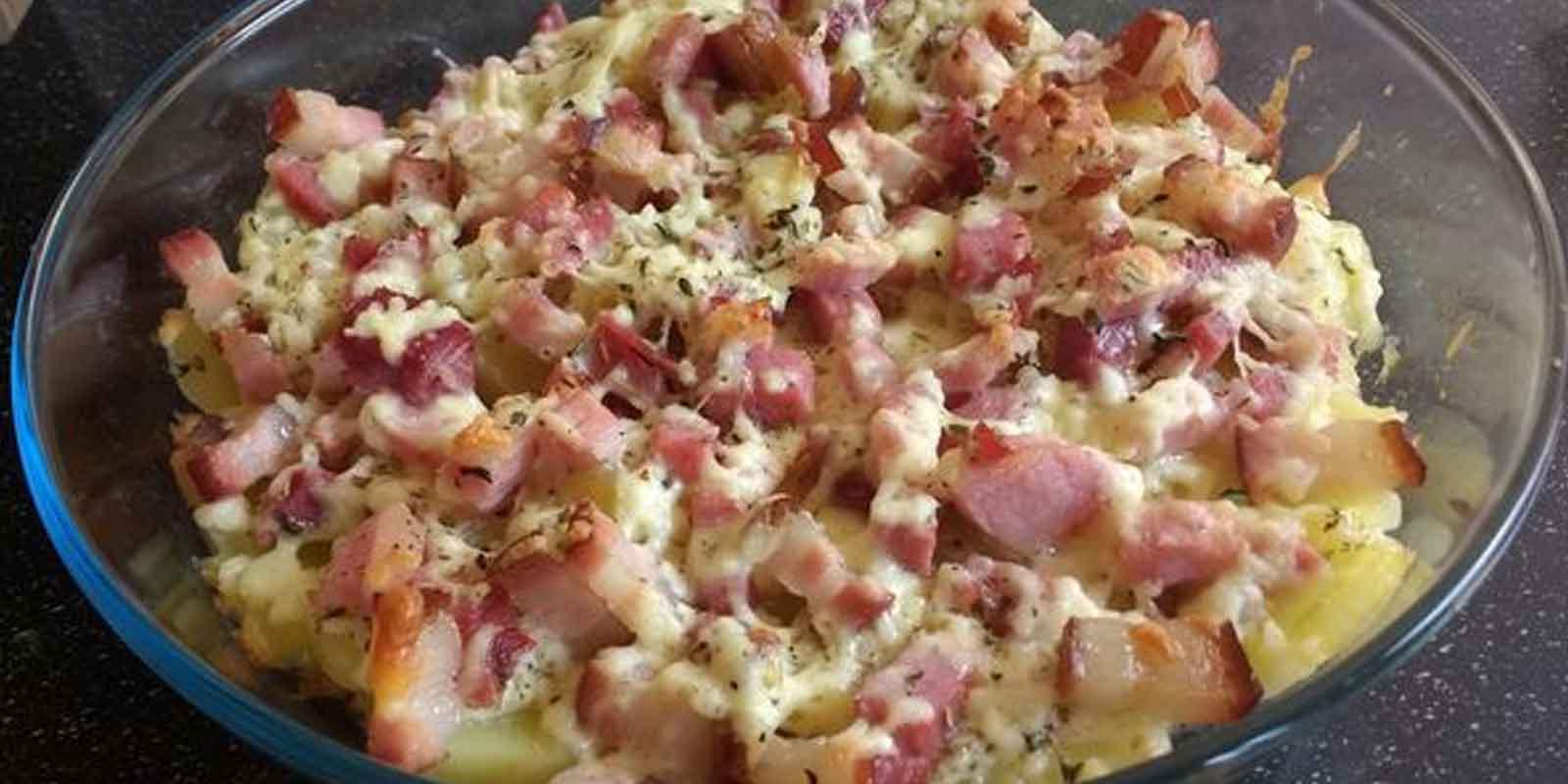BATATA COM BACON AO FORNO 