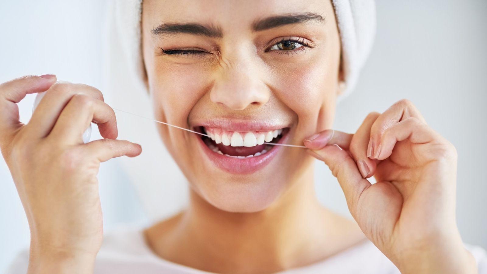 HIGIENE: Como usar fio dental? 