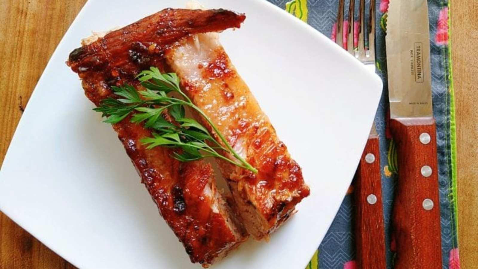 COSTELINHA COM MOLHO BARBECUE