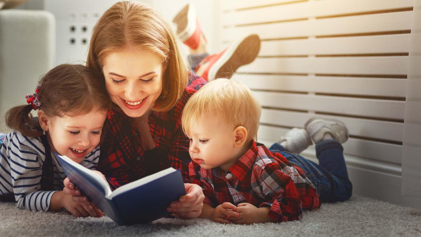 CRIE MOMENTOS DE LEITURA