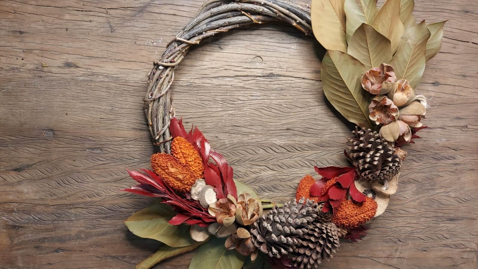 Guirlanda Natural com Elementos Aromáticos