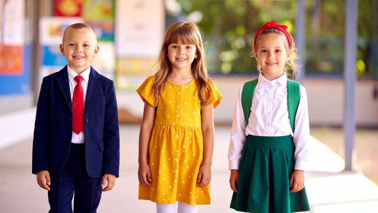 Gestão Inteligente de Uniformes e Materiais de Uso Pessoal