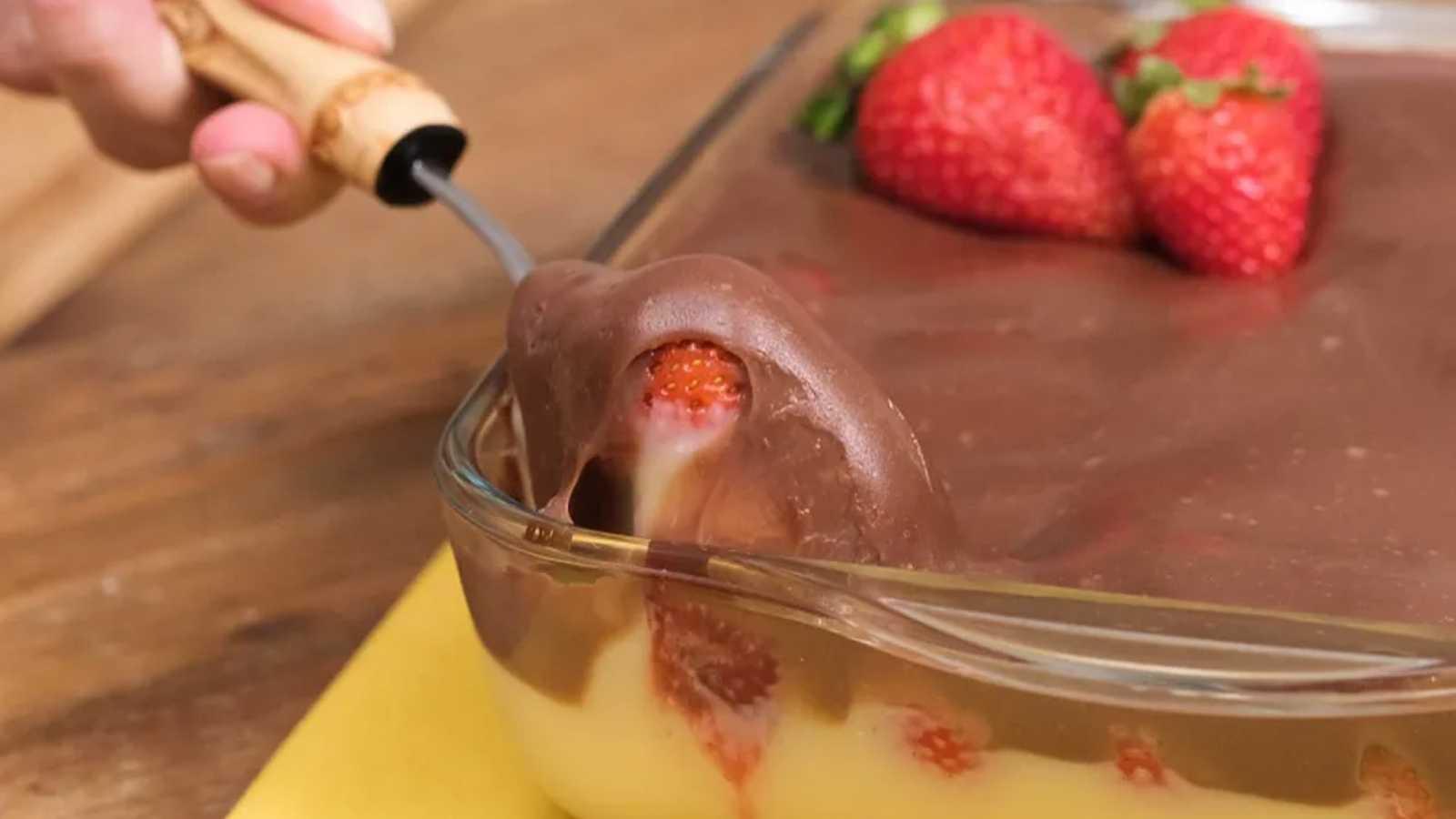 Torta de Chocolate com Morango