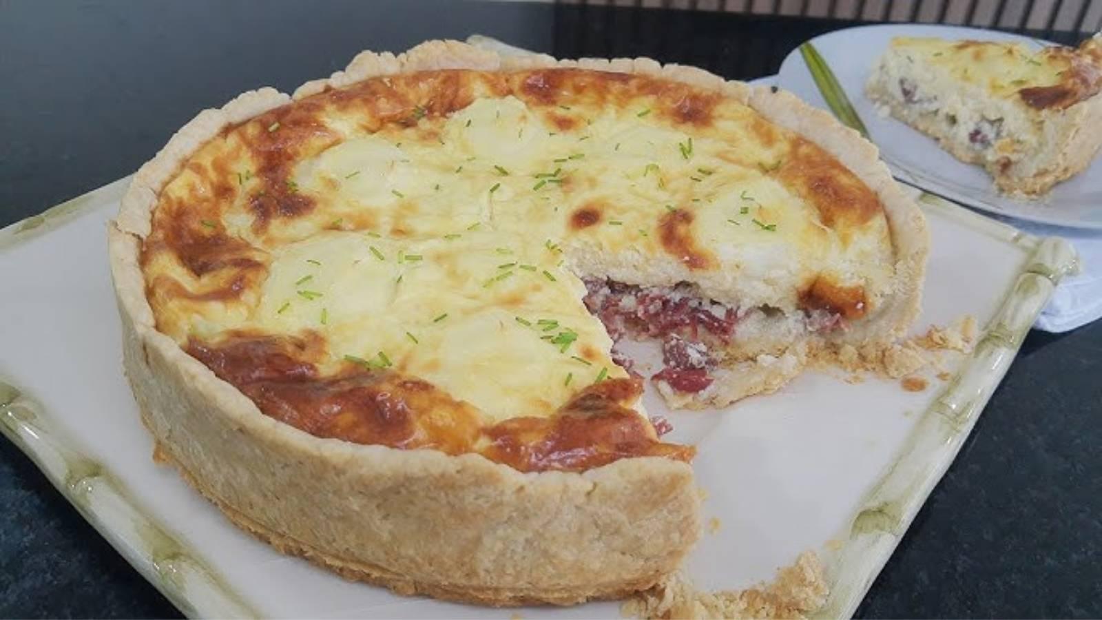 Quiche Junina de Carne Seca com Requeijão Cremoso